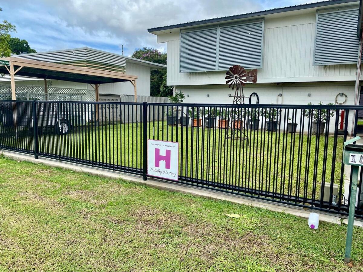 Ferienwohnung Tranquil Retreat Meets City Convenience In Railway Estate Townsville Exterior foto